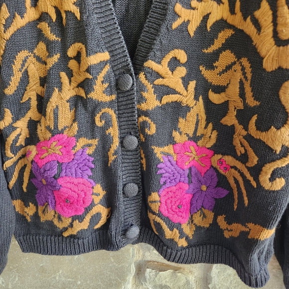 Vintage Cardigan - Picture 3 of 7